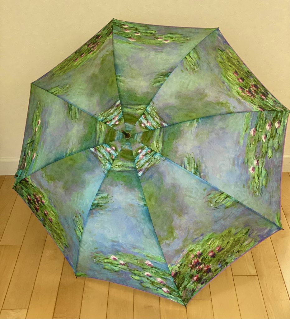 睡蓮の傘
